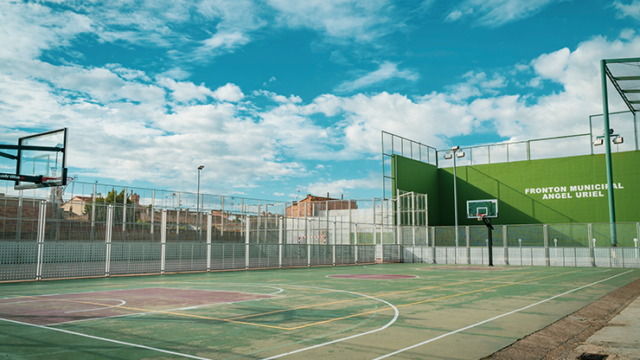 FRONTON