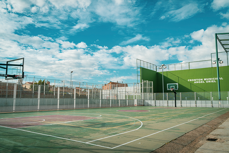 FRONTON