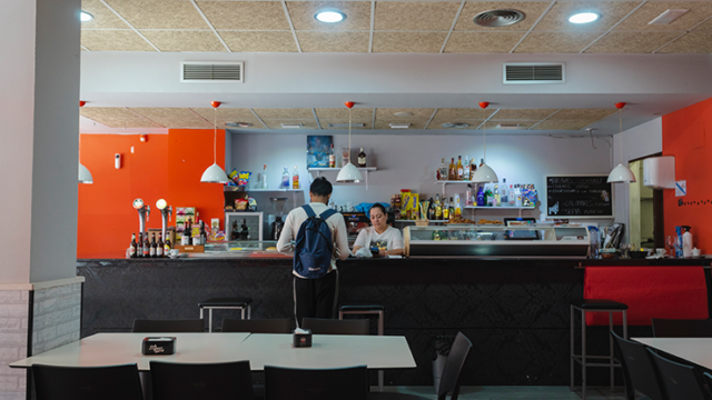 martinas bar